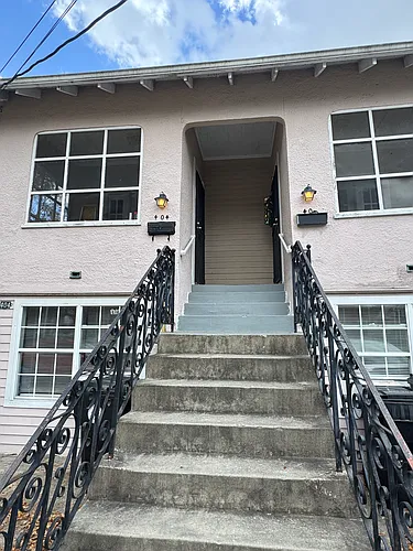 404 S Hennessey St #A Photo 1