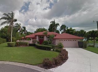2285 Lakewood Dr, Nokomis, FL 34275