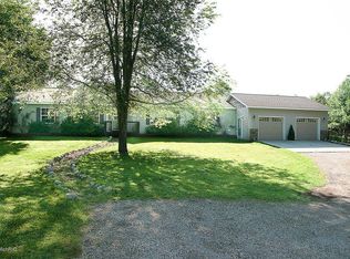 11963 14 Mile Rd, Rodney, MI 49342