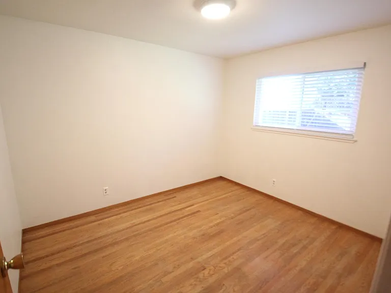 2625 Ryan Rd — Photo 10