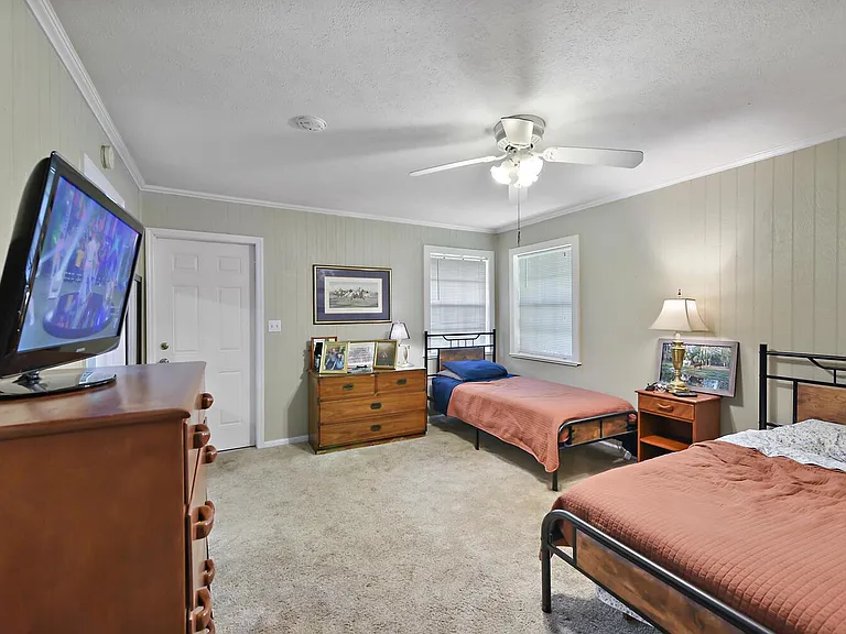2040 Appaloosa Trl — Photo 25