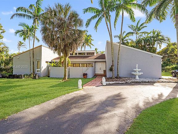 2nd image of 17150 SW 296th St