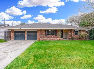 1313 Everglade Dr, Pasadena, TX 77502