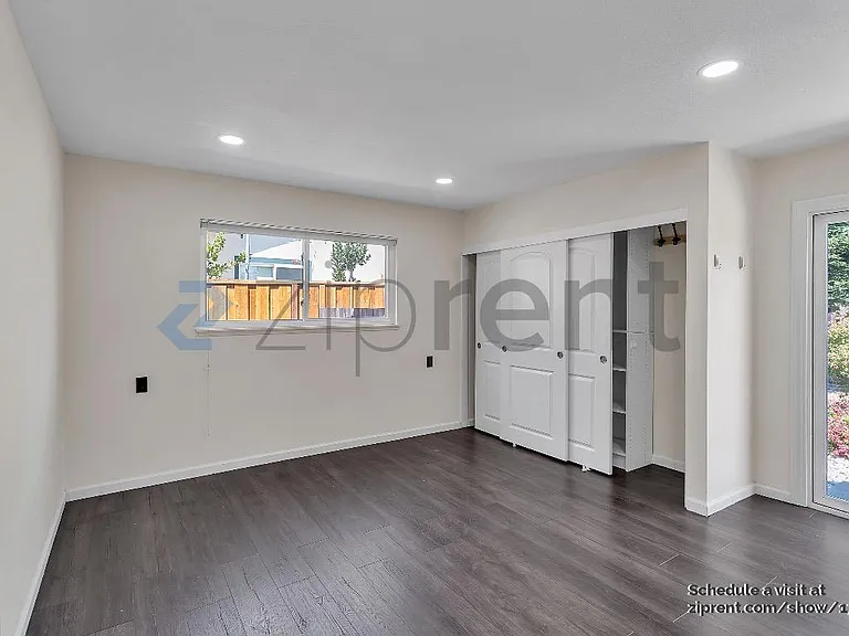 166 Madelia Pl — Photo 12
