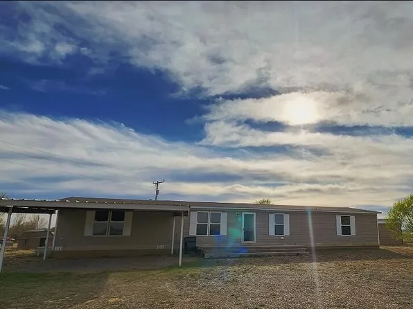 808 Kohala Ave W, Moriarty, NM 87035