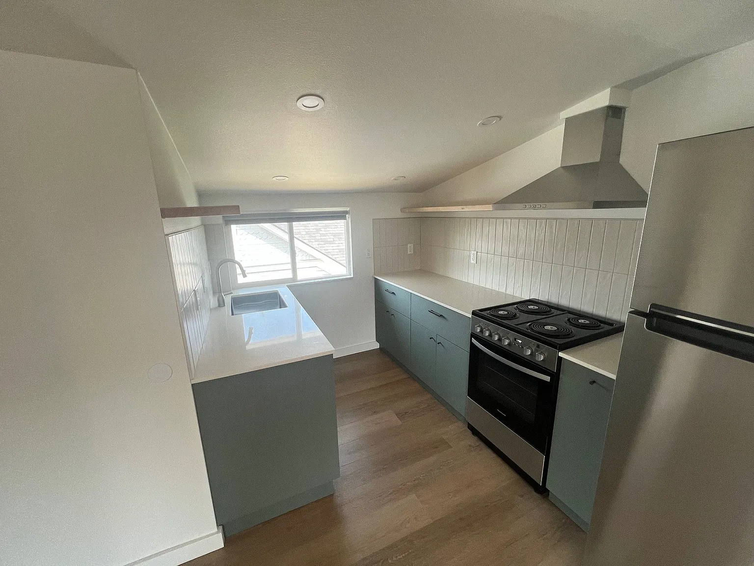 1 bed, 750 sqft, $1,650 — Photo 3