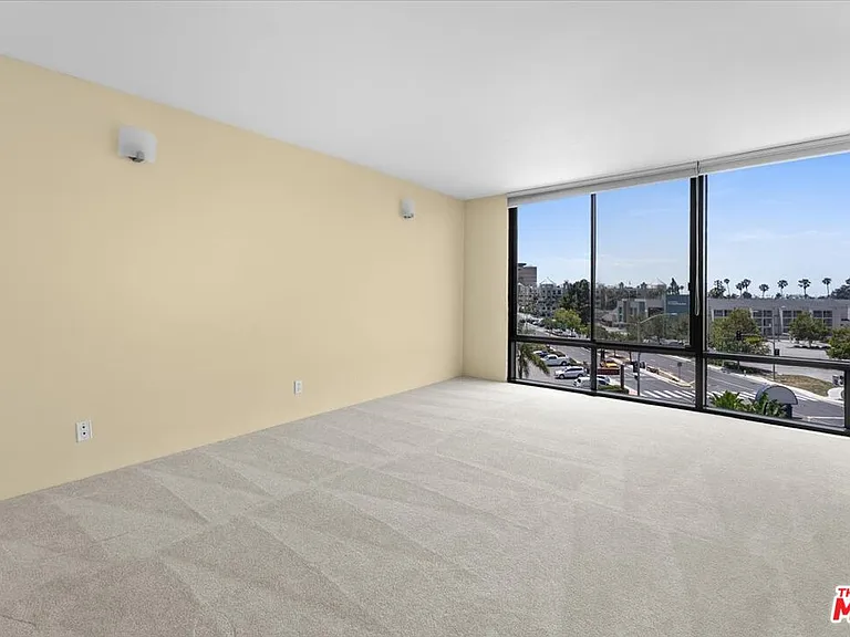 4265 Marina City Dr #101 — Photo 23