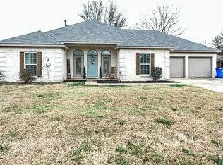 313 Cambridge St, Prattville, AL 36066