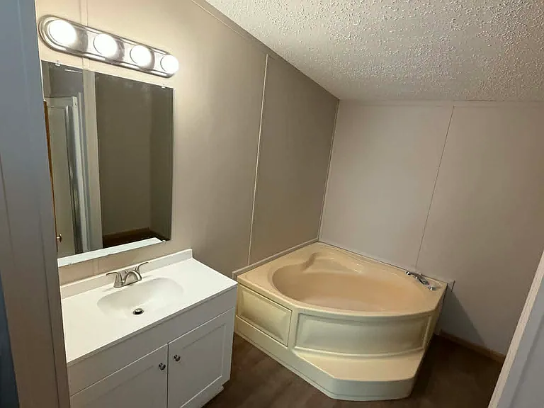 Frenchtown Villa/Elizabeth Woods — Photo 30
