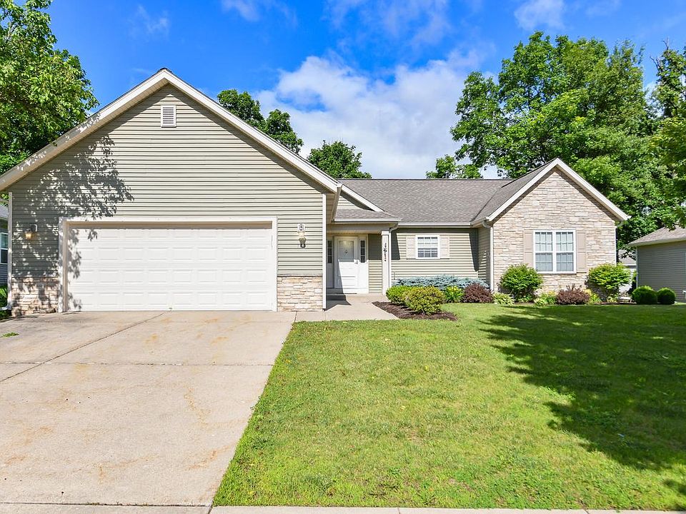 1st image of 170 N Wild Flower LANE