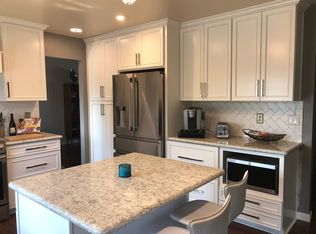 5295 Arnica Way, Santa Rosa, CA 95403