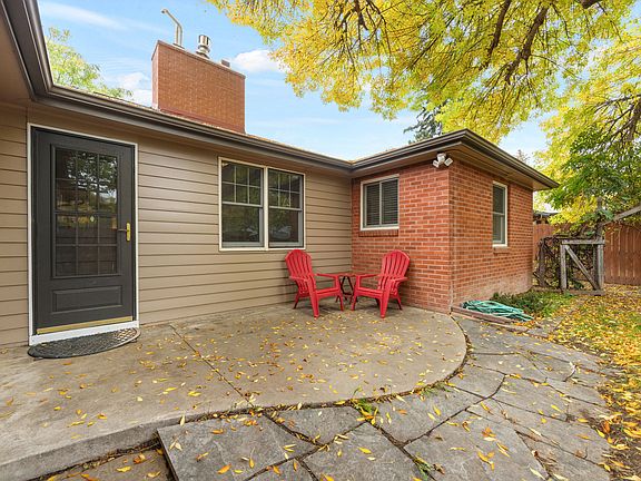 4th image of 160 Circle Dr