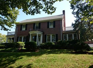 145 Walnut Hill Rd, Brookline, MA 02467
