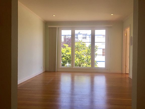 4th image of 3615 25th St