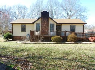 5342 Mapleton St, Clemmons, NC 27012