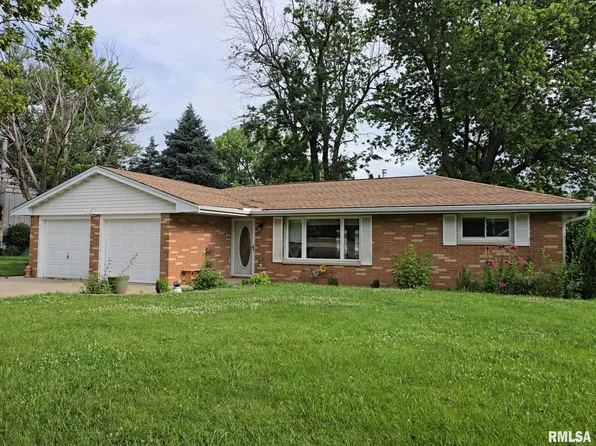 7821 W Plank Rd, Peoria, IL 61604