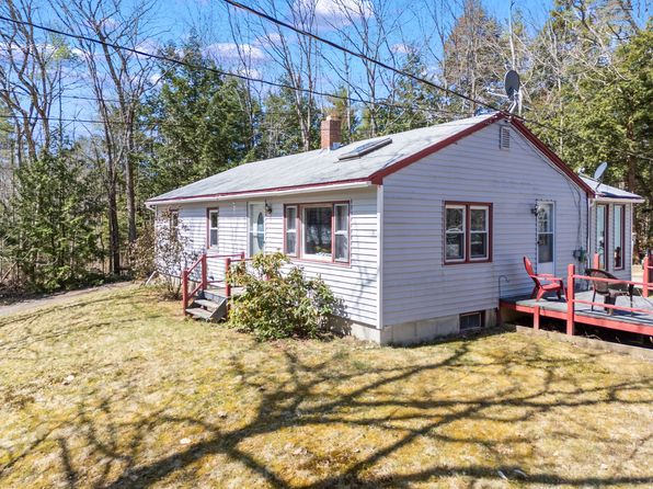 45 Songo School Road, Naples, ME 04055