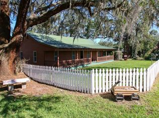 8444 Fort King Rd, Zephyrhills, FL 33541