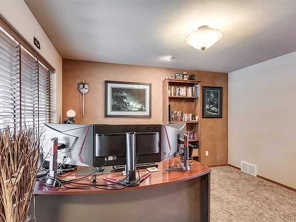 2nd image of 3821 S McDonald Ln