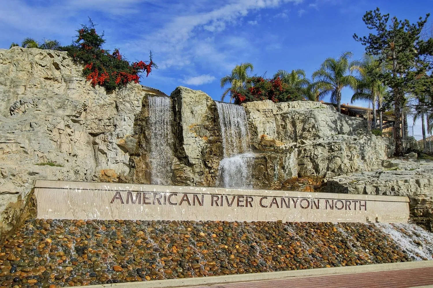 American River Canyon Dr, Folsom — Photo 2