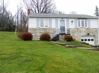 2098 Arlington Ave, Washington, PA 15301