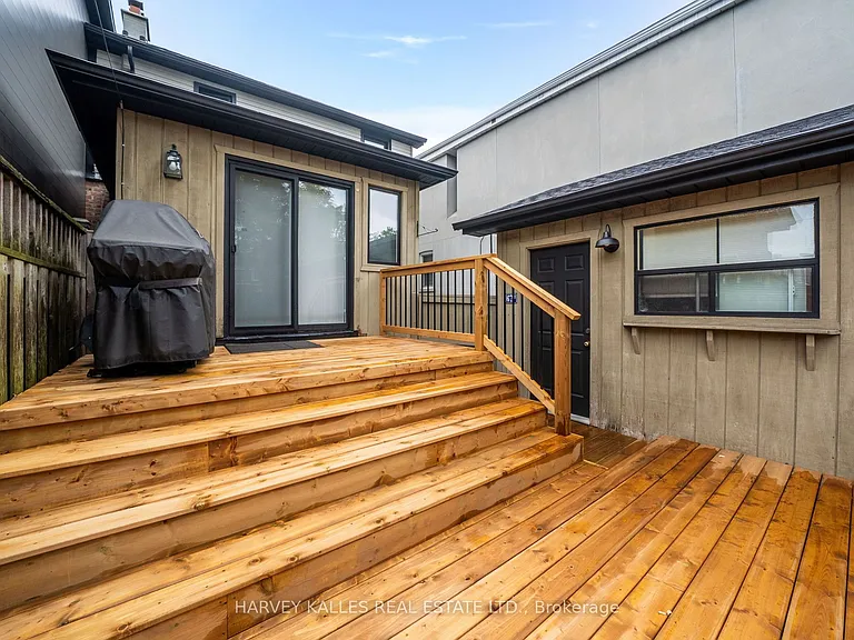67 Falcon St — Photo 42