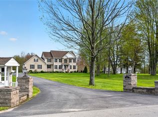 12 Wilbur Dr, Fulton, NY 13069