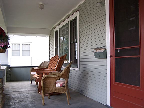 5th image of 503 4th St