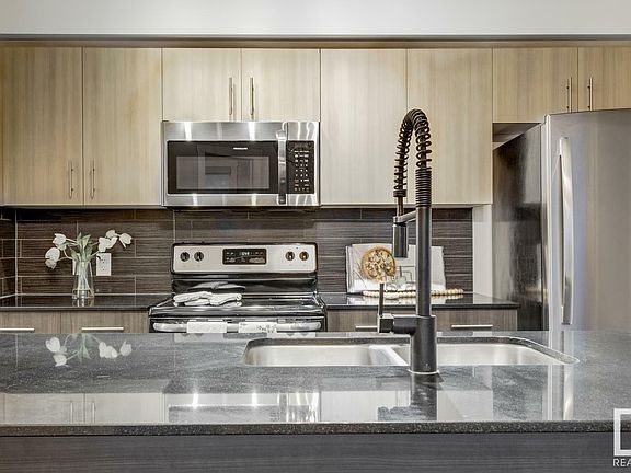 5th image of 10226 104th St NW #1807