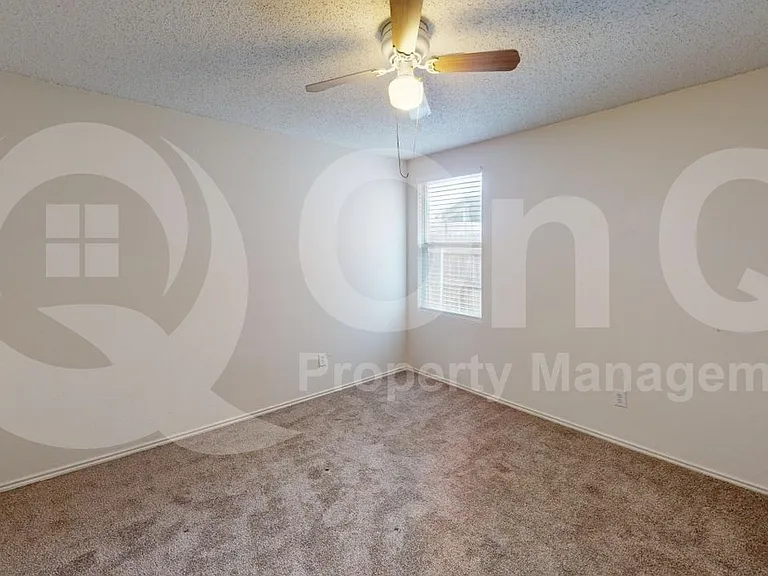603 Ambarella St — Photo 13