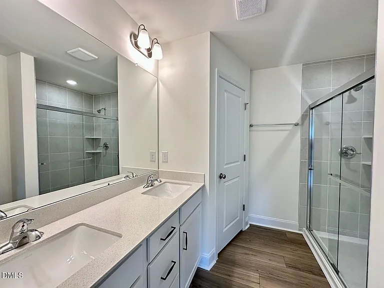 951 Kensley Grove Ln — Photo 18