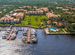 107 Yacht Club Way APT 104, Hypoluxo, FL 33462