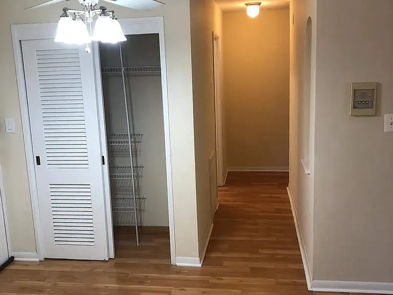 710 Washington Blvd — Photo 18