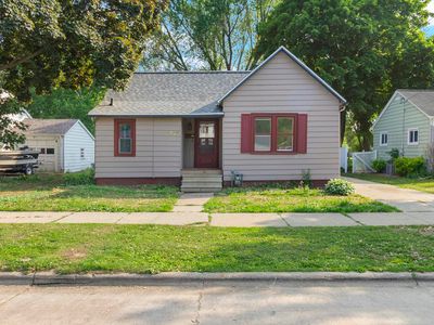 1356 Grignon St, Green Bay, WI, 54301