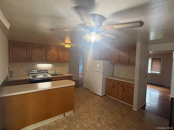 5th image of 508 Parr Meadow Drive #5H