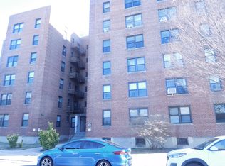 216-10 77th Ave #4NA, Oakland Gardens, NY 11364
