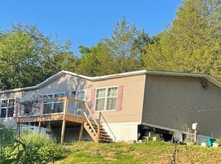 185 B Wells Rd, Powell, TN 37849