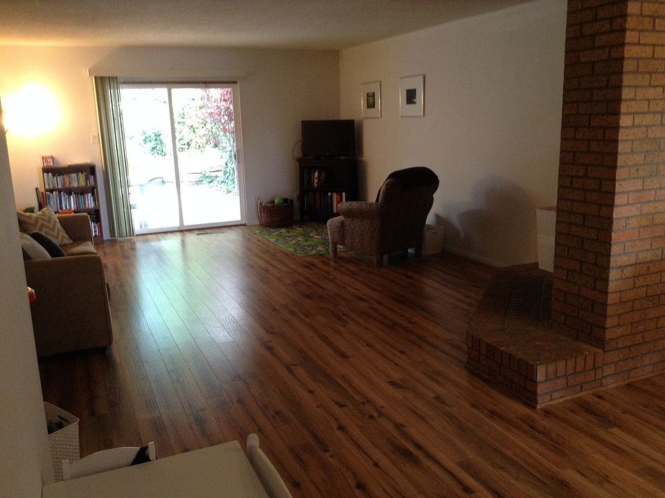 1st image of 6412 Annapolis Dr NE