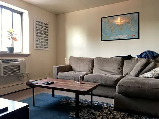 Rented by Capri Jet Realty Corp | media 14