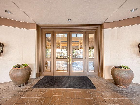 2nd image of 3525 Sage Rd APT 1612