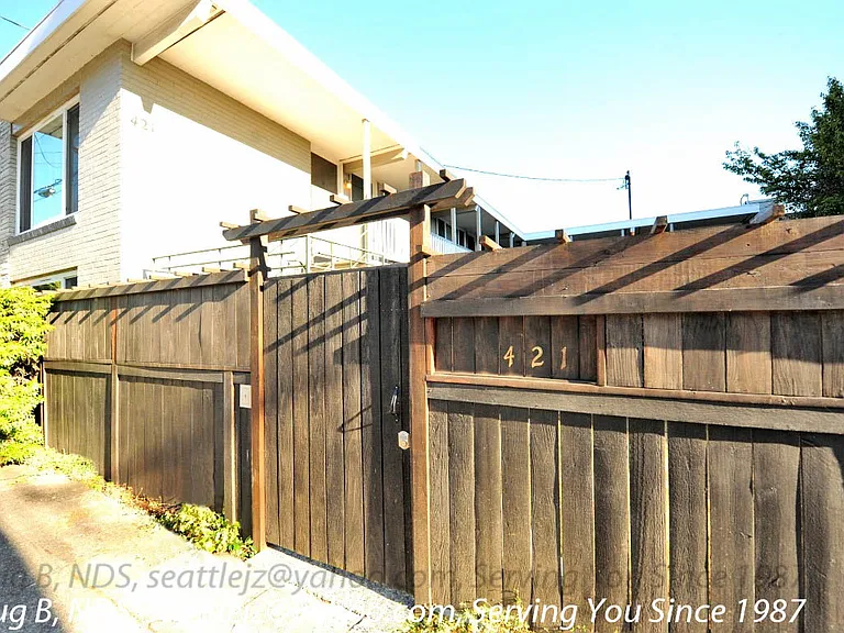 413 NE 73rd St #E — Photo 13