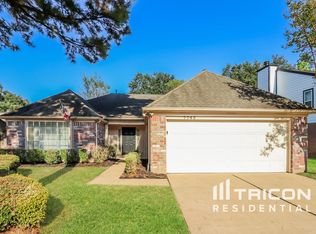 7742 Springville Dr, Houston, TX 77095
