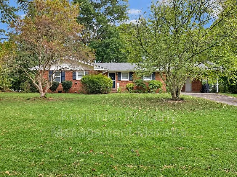 3 bed, 2.0 bath, 1512 sqft, $2,350 — Photo 2