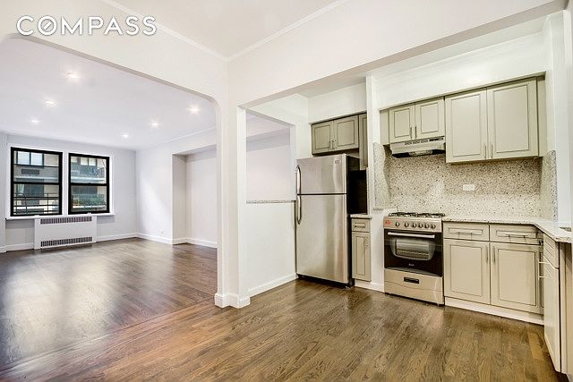 1st image of 205 E 82nd St APT 3D