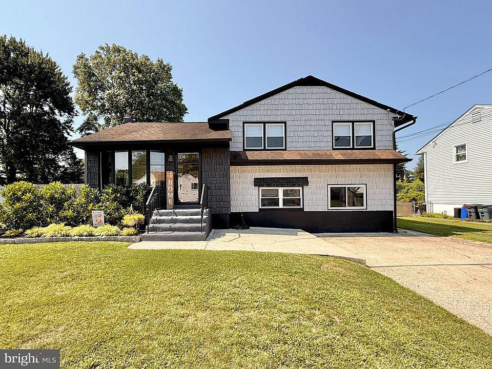 1st image of 142 Edwards Dr