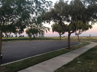 768 Albanian Ct, Oakdale, CA 95361