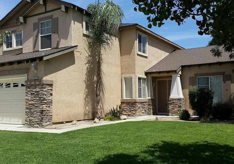 3093 Nutmeg Pl