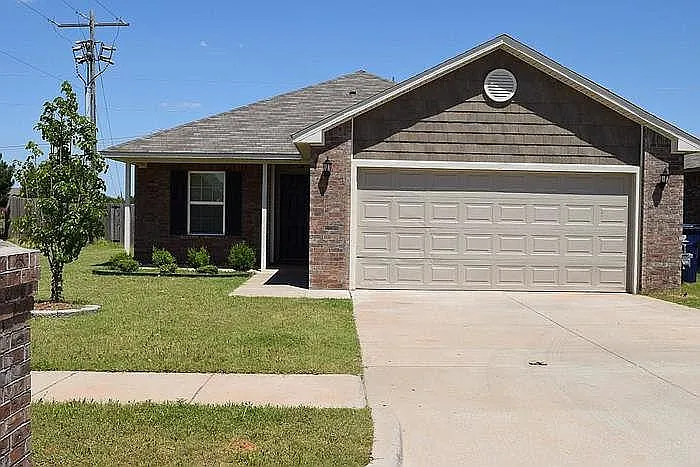 2414 Canyon Creek Dr