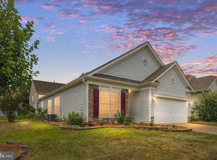 12 Hanover Dr, Fredericksburg, VA 22406