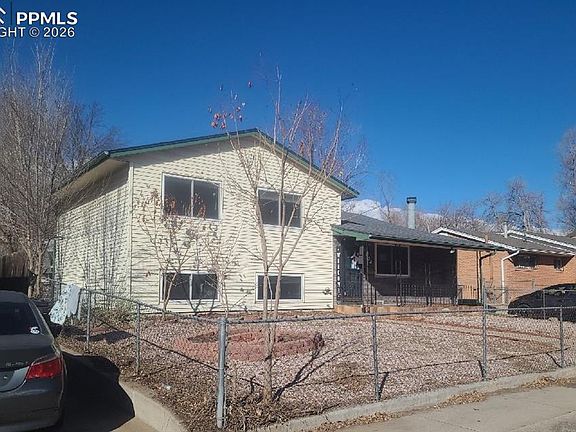 2nd image of 624 Bryce Dr